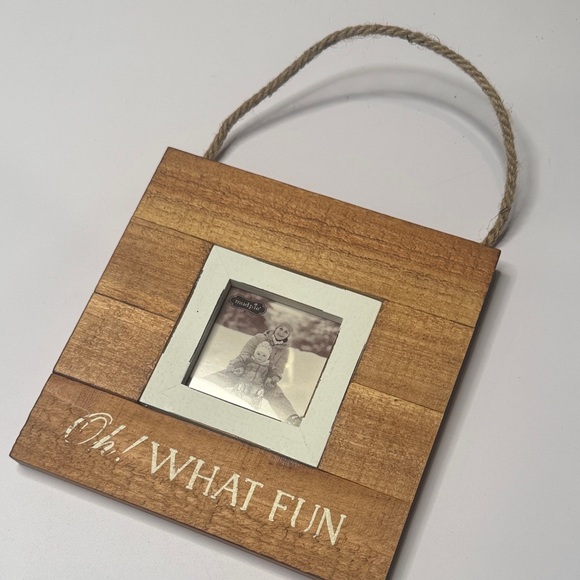Mud Pie Rustic Brown Hanging Photo Frame - Picture 1 of 3